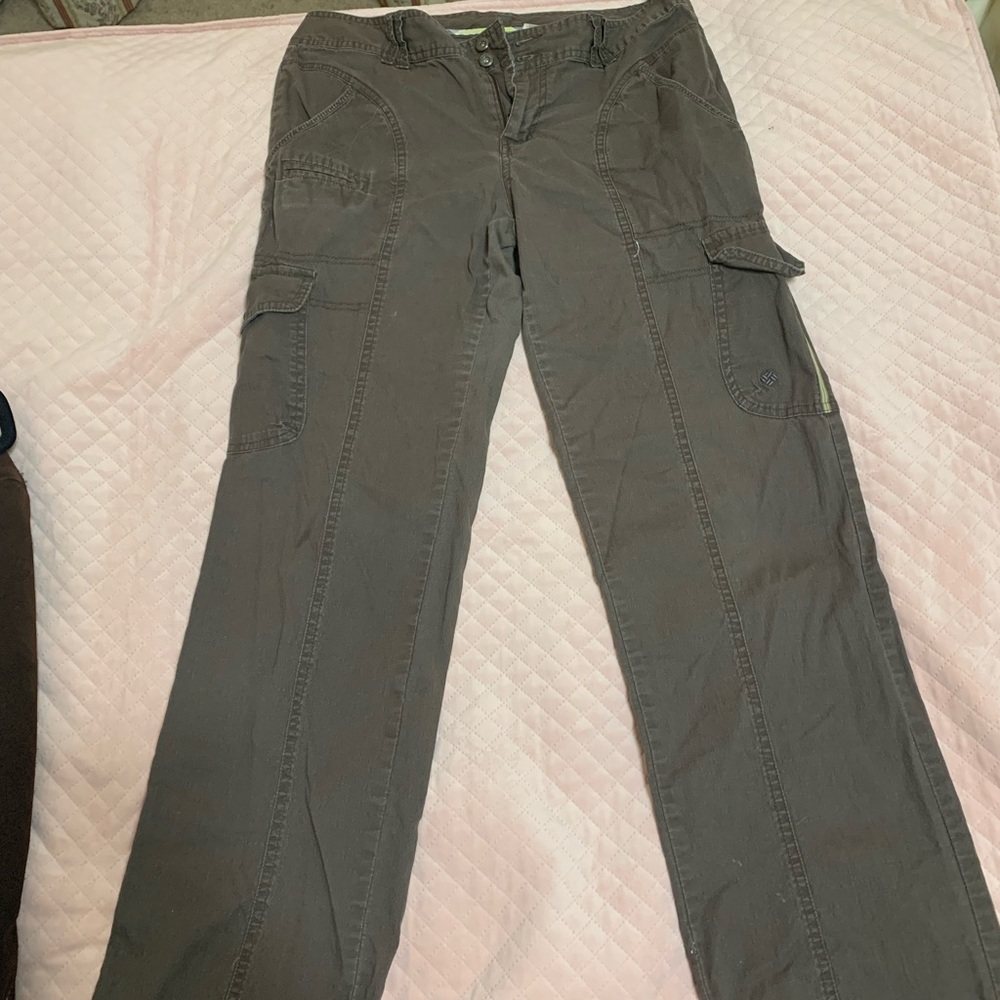 Columbia hiking cargo pants